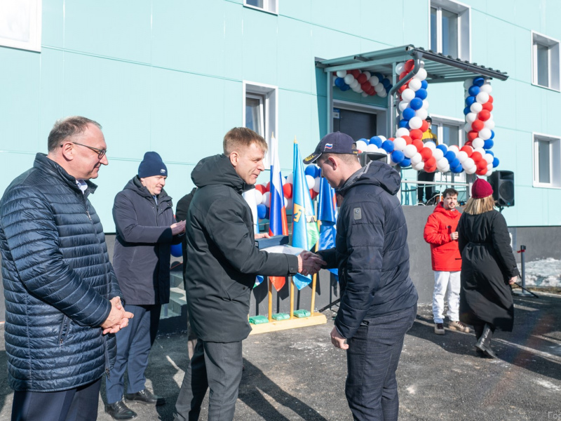 pic. При поддержке ЕВРАЗа в Качканаре построен жилой дом для учителей и врачей