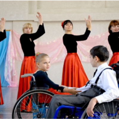 «Искусство помогает жить»