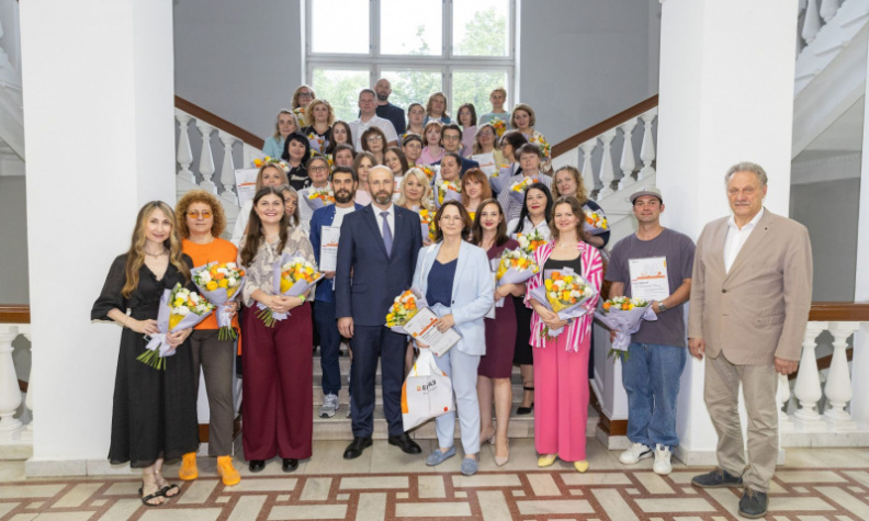 pic. 
На Урале и в Сибири объявили победителей грантового конкурса социальных проектов &laquo;ЕВРАЗ: город друзей &mdash; город идей!&raquo;
