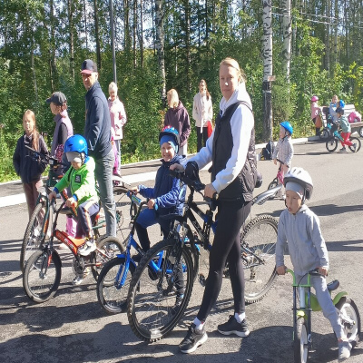 ДВИЖ: ДВИГАЙСЯ НА ВЕЛОСИПЕДЕ, ИНТЕРЕСНО ЖИВИ