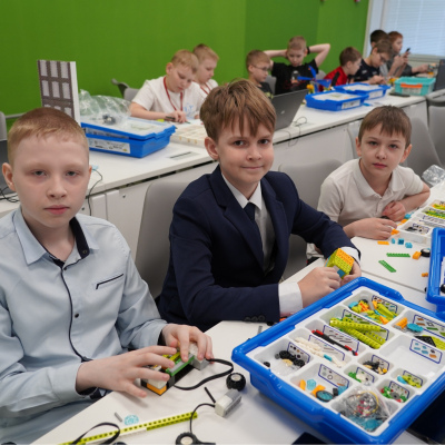 Архитекторы будущего. Курс на технику