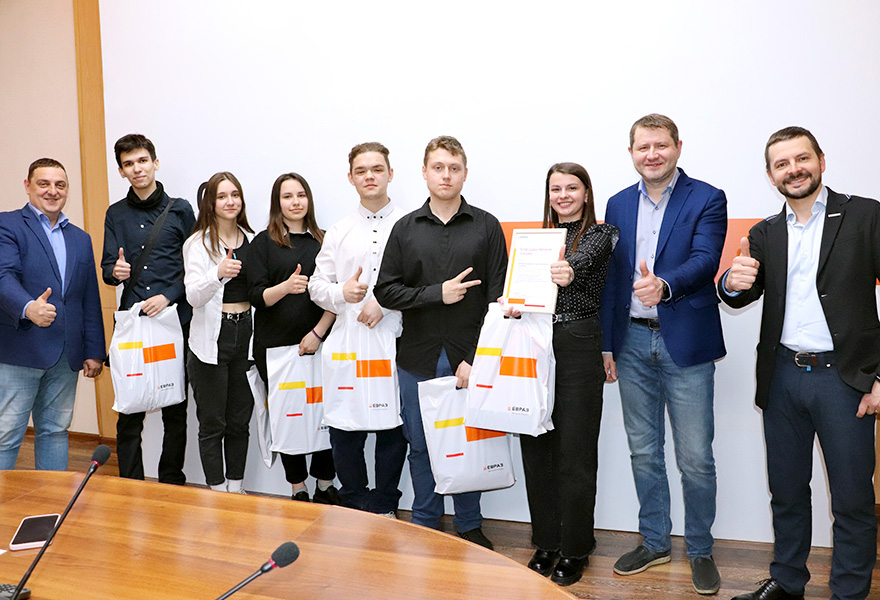 Фото - ЕВРАЗ и РАНХиГС подвели итоги спецтрека компании в рамках Всероссийского акселератора RAISE.