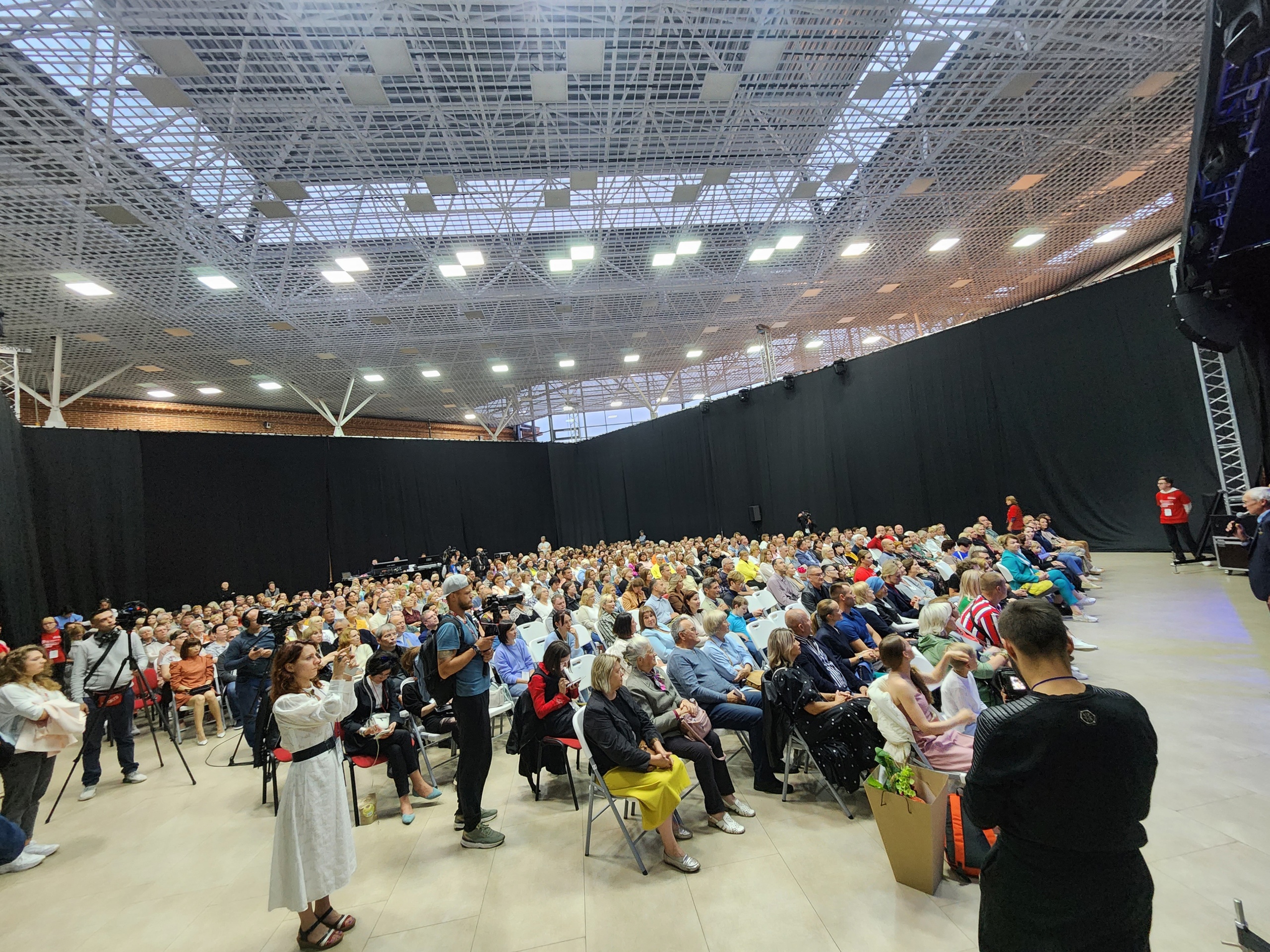 Фото - ЕВРАЗ подарил тулякам самое масштабное культурное событие лета - Фестиваль добрых искусств «Пятницкая башня»