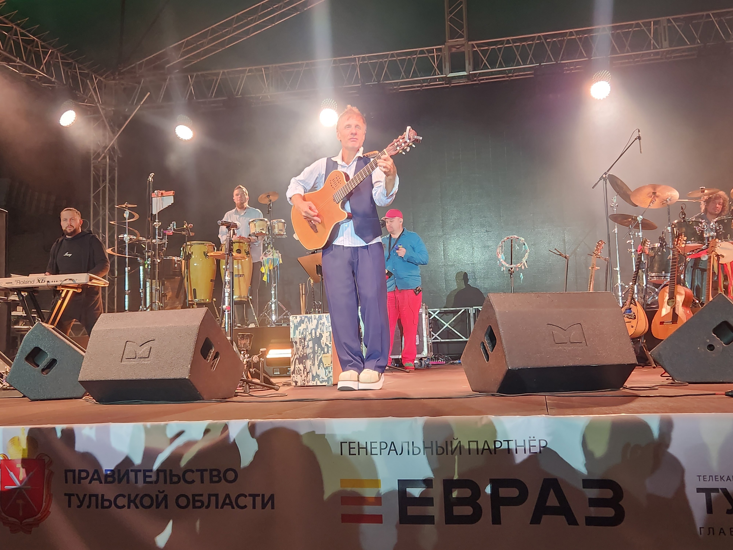 Фото - ЕВРАЗ подарил тулякам самое масштабное культурное событие лета - Фестиваль добрых искусств «Пятницкая башня»