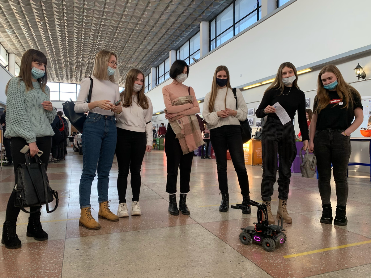 Фото - Побывать в шахте и добыть уголь: научный фестиваль открывает возможности для школьников