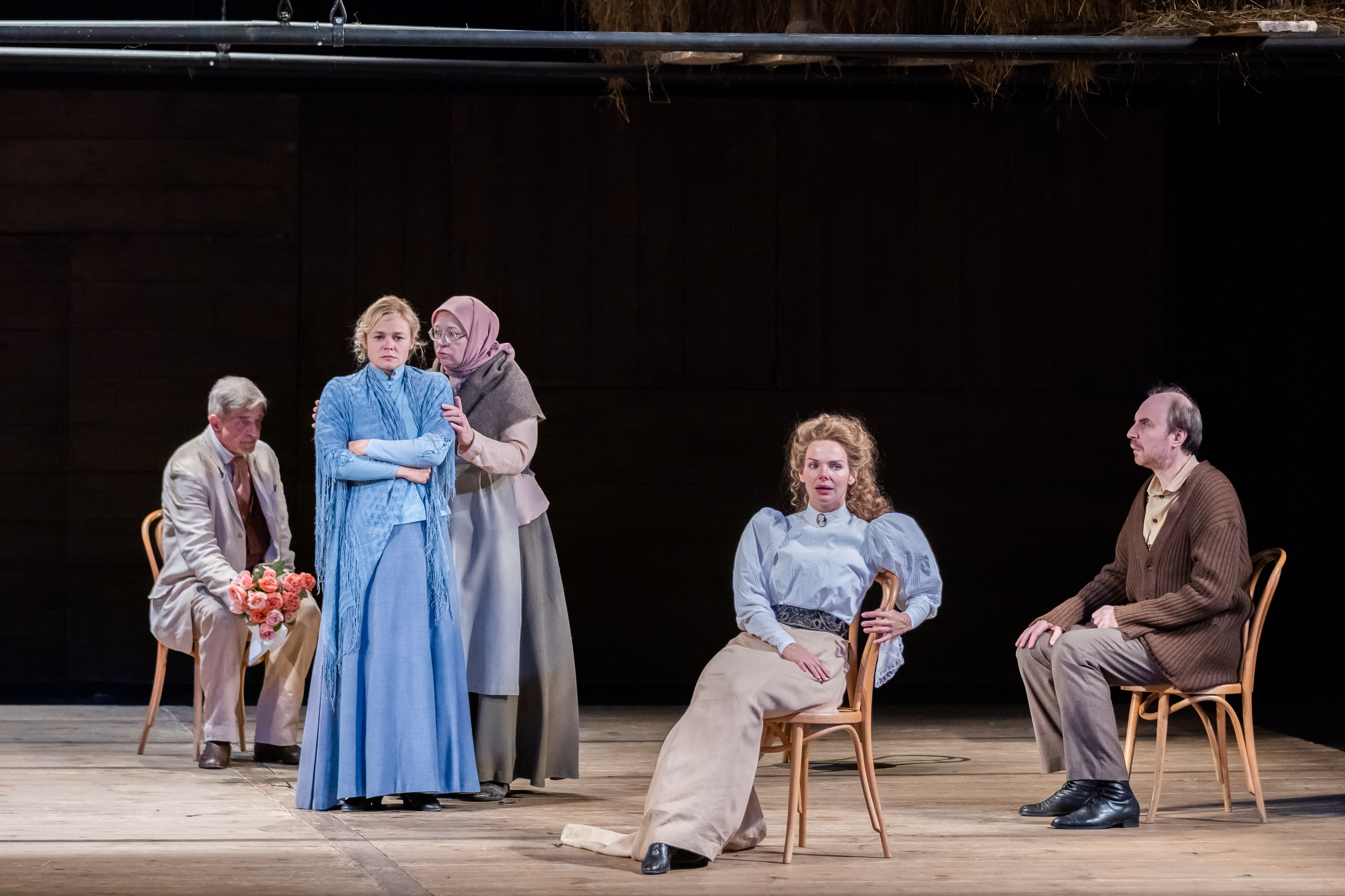 Фото - ЕВРАЗ организовал гастроли театра из Санкт-Петербурга