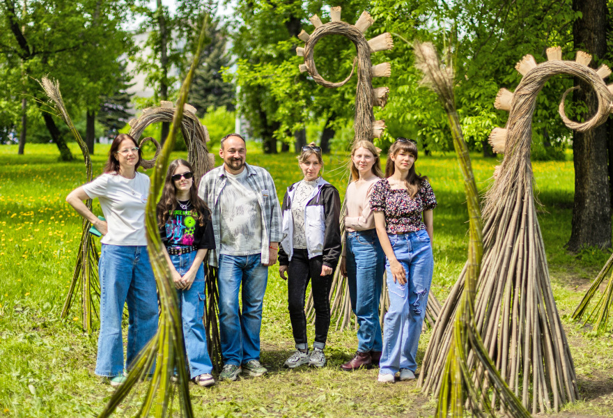 Фото - В Новокузнецке появились квесты для школьников и аудиогид по новым арт-объектам