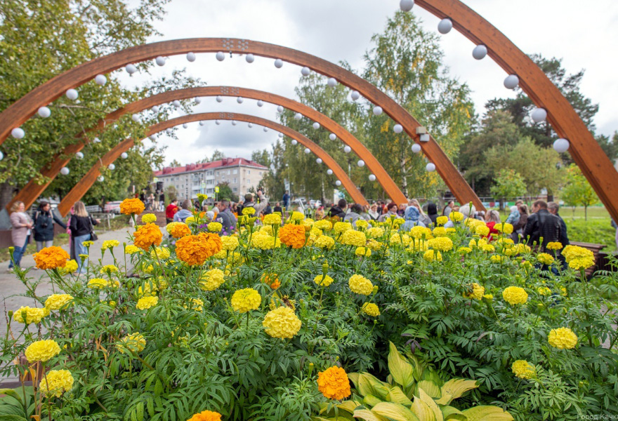 Фото - Красиво и ярко: Качканар похорошел благодаря конкурсу ЕВРАЗа