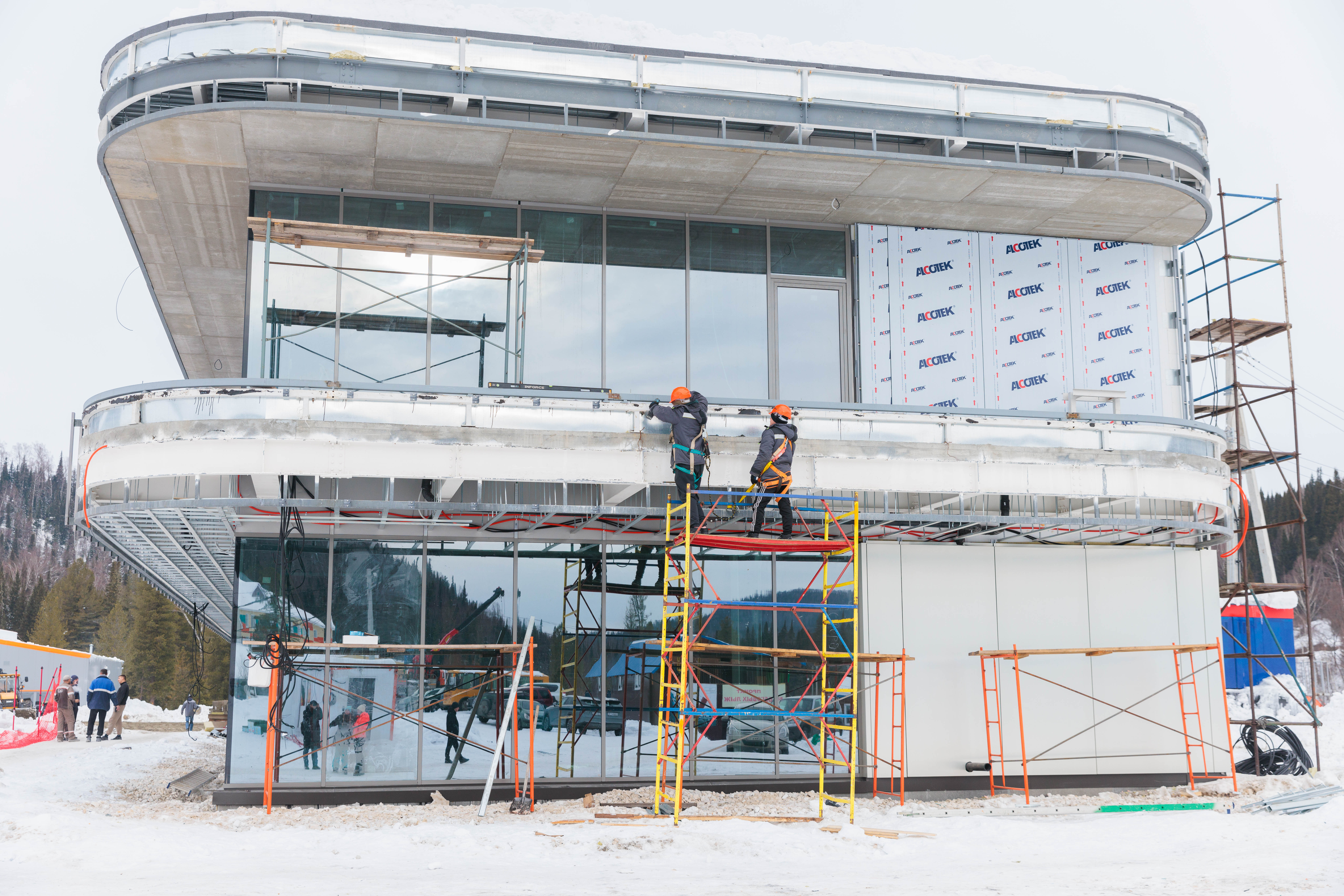 Фото - ЕВРАЗ строит горнолыжный  центр для спортсменов Кузбасса